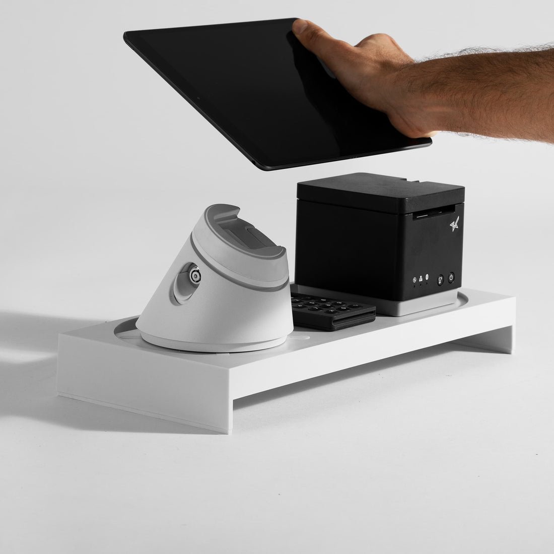 Click & Caddy – Secure Tablet & iPad Docking Organiser for POS